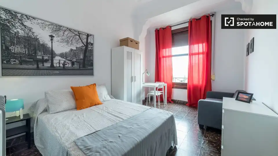 Habitación 150 m², Valencia