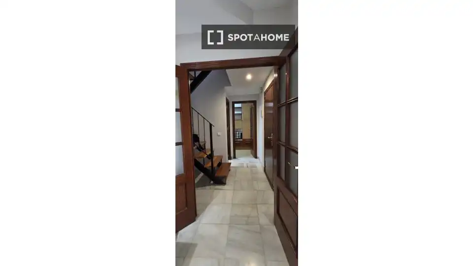 Habitación 120 m², Sevilla