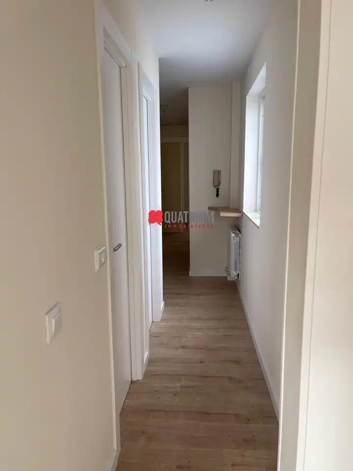 Piso de 80 m² en Santiago de Compostela