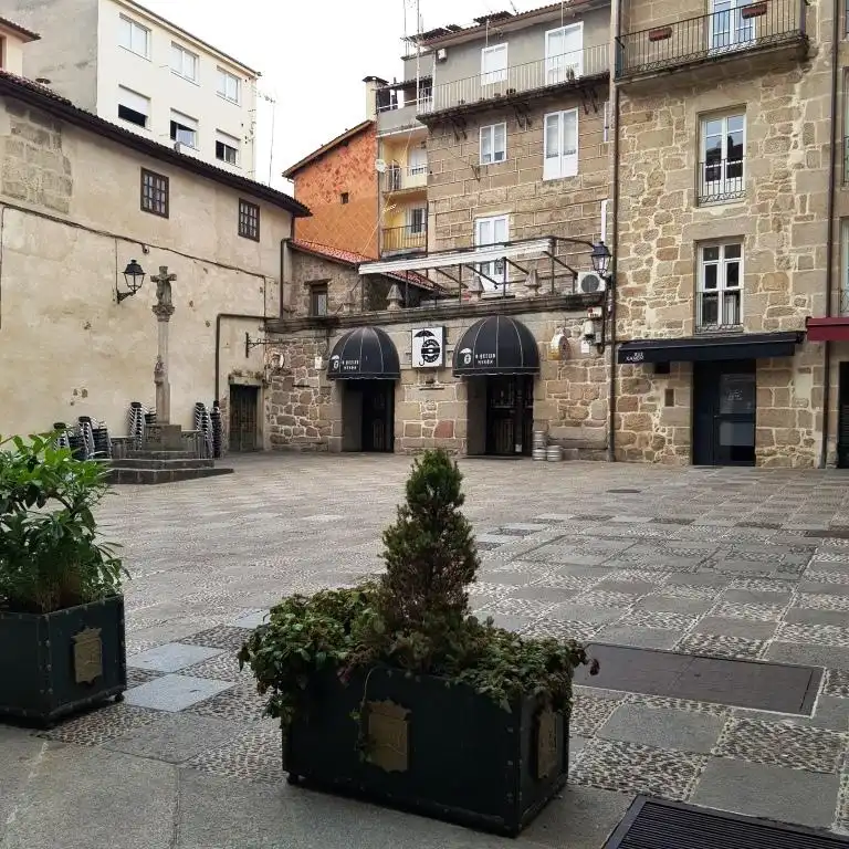 Zimmer zur Miete, Ourense