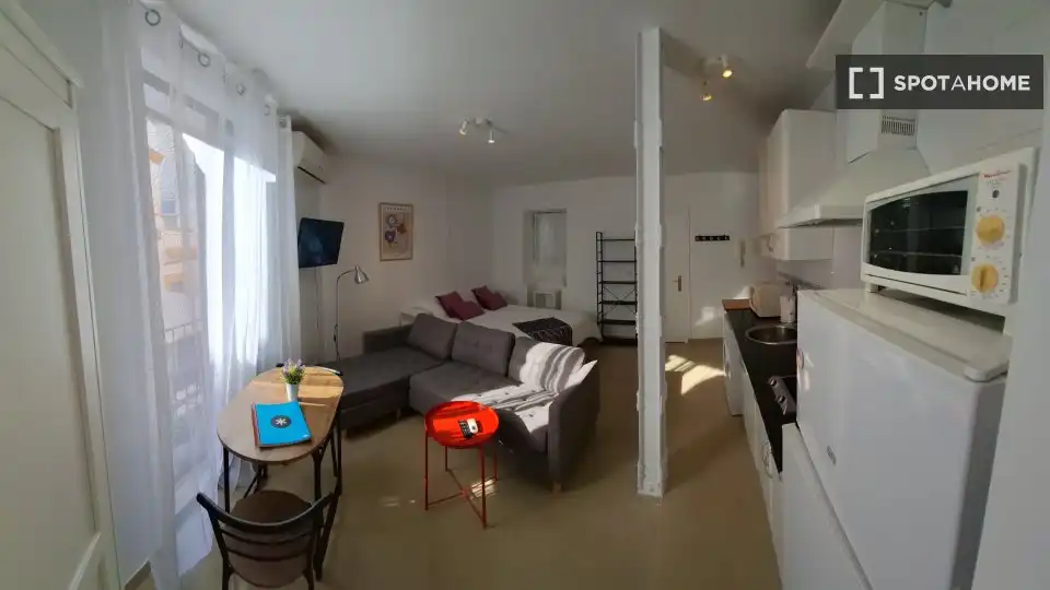 Habitación 52 m², Sevilla