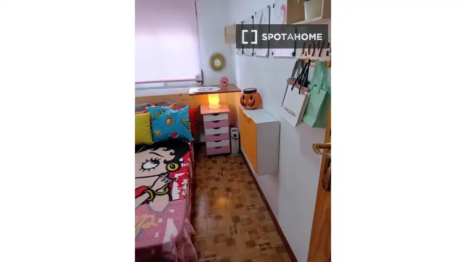 Habitación 69 m², Jaén