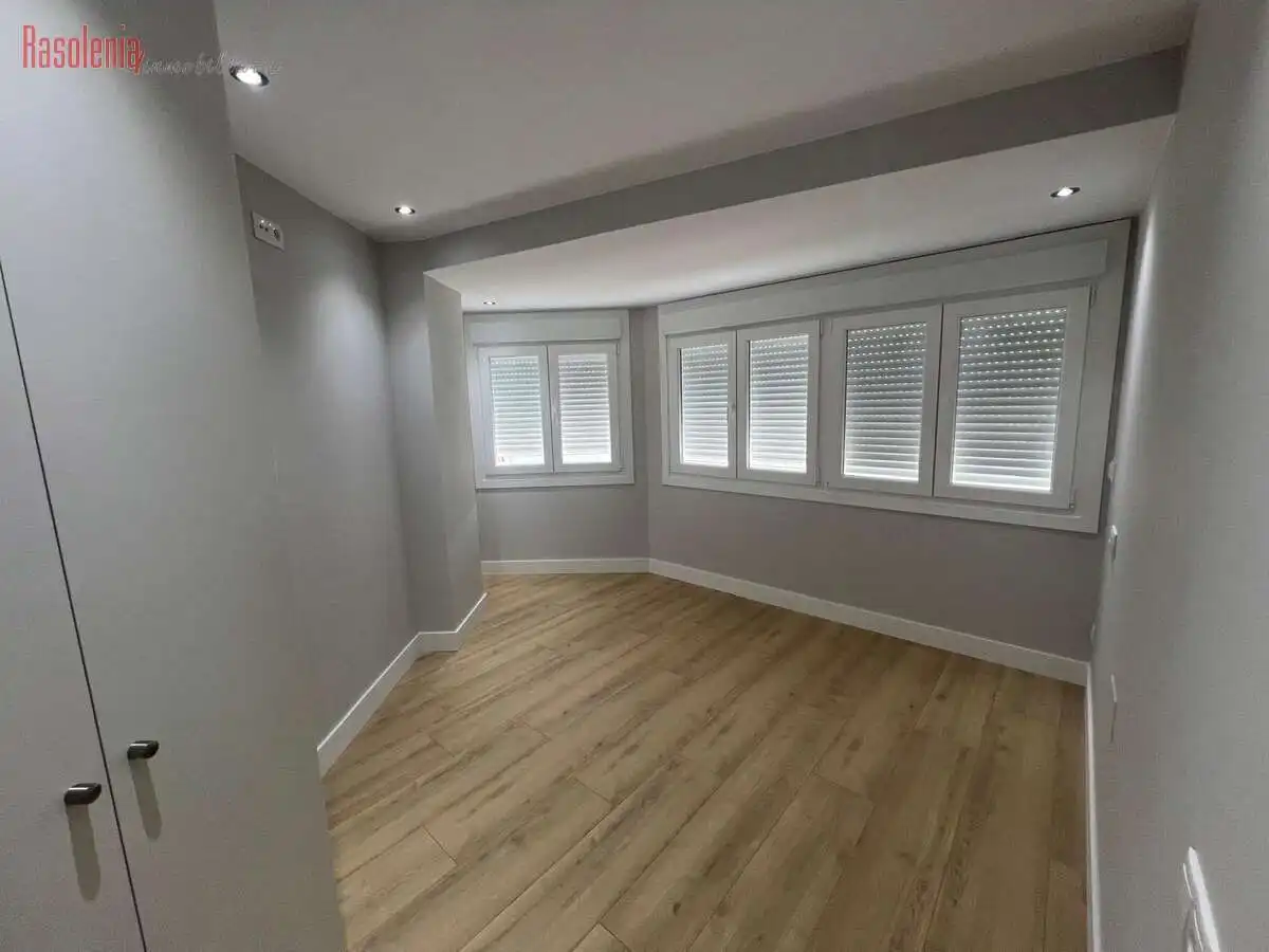 Pis de 55 m² a Ferrol