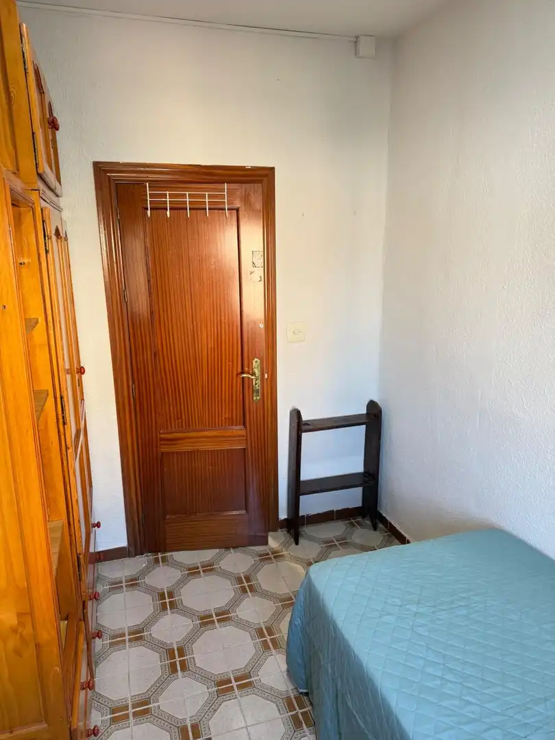 Piso de 84 m² en Granada