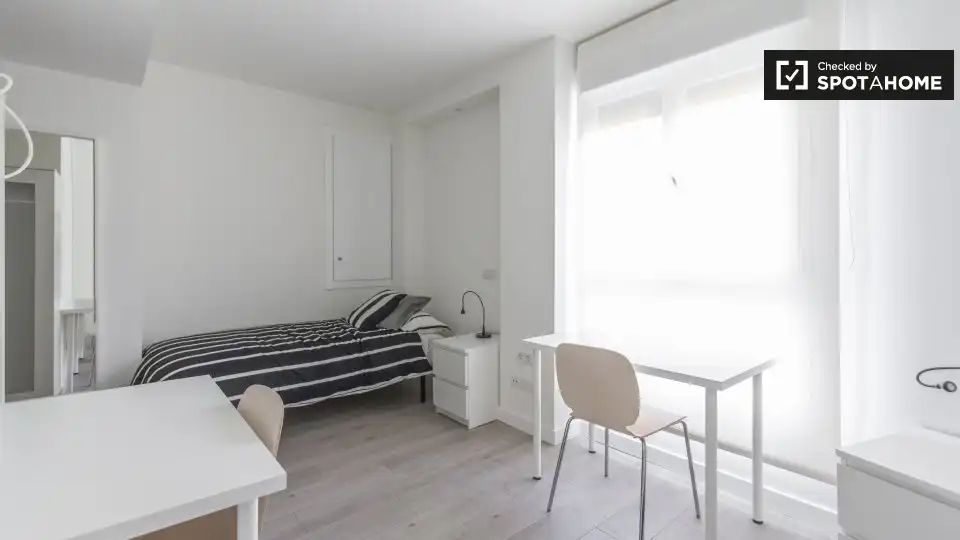Habitación 90 m², Madrid