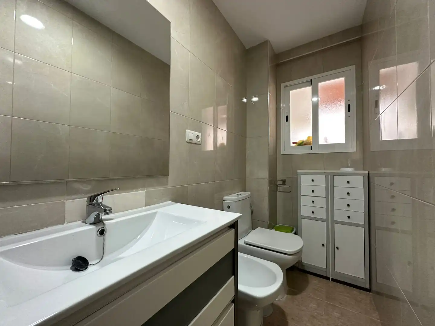 Habitación 100 m², Granada