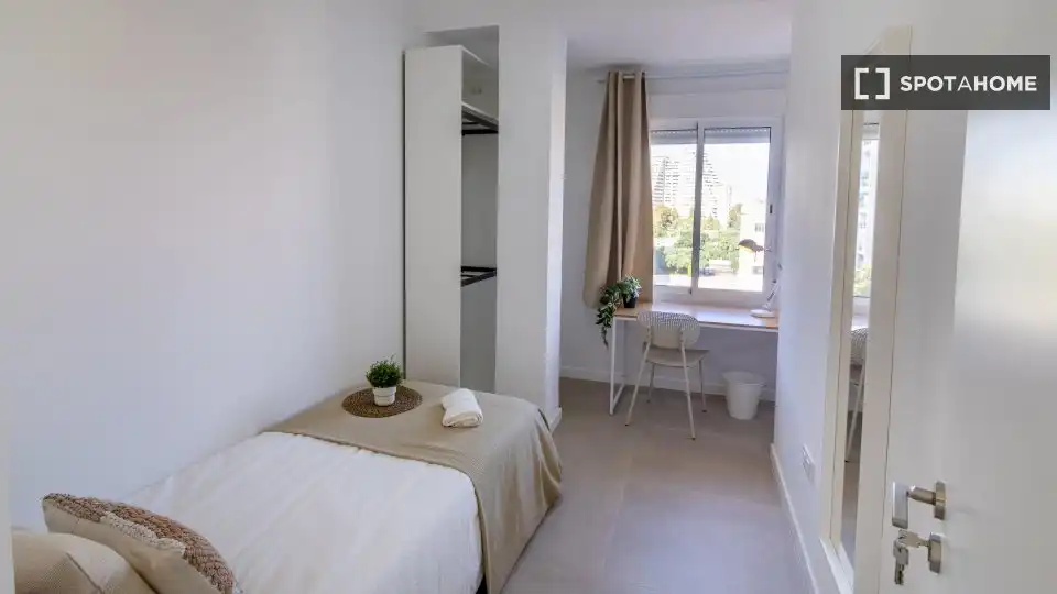 Habitación 120 m², Valencia