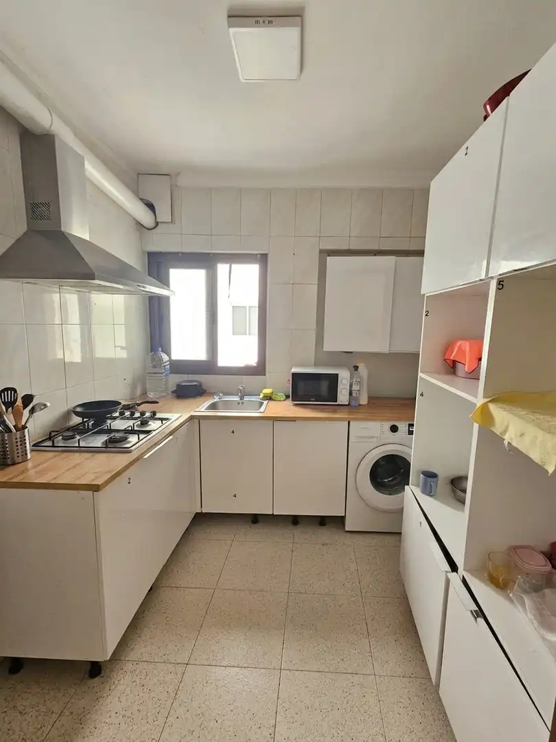 Habitación 93 m², Valencia