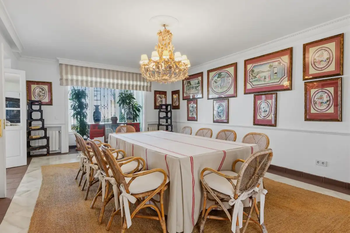 Pis de 984 m² a Estepona