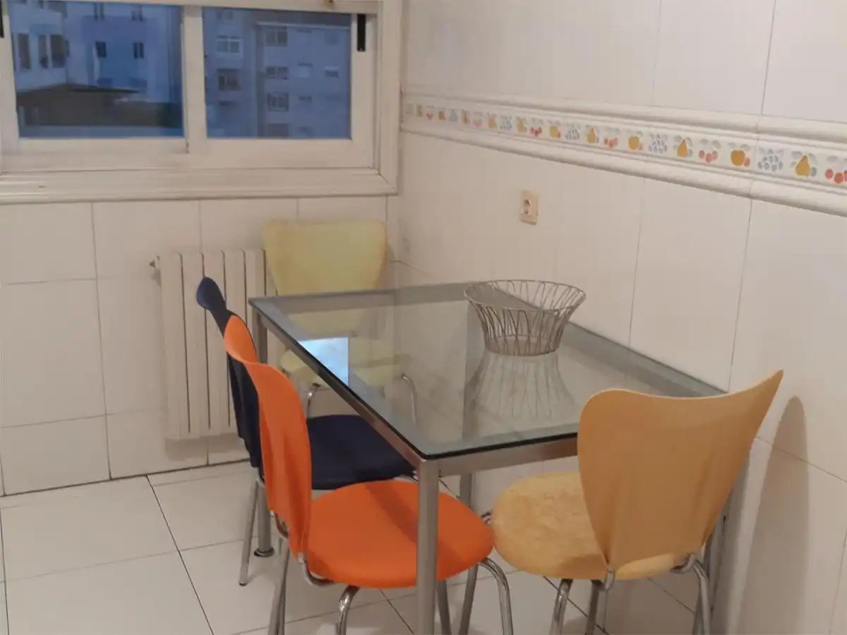 Piso de 65 m² en Ourense