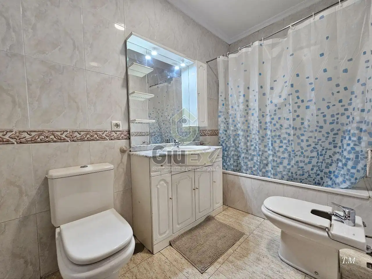 Piso de 120 m² en Cáceres