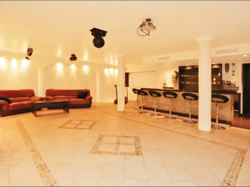 Casa de 600 m² en El Toro