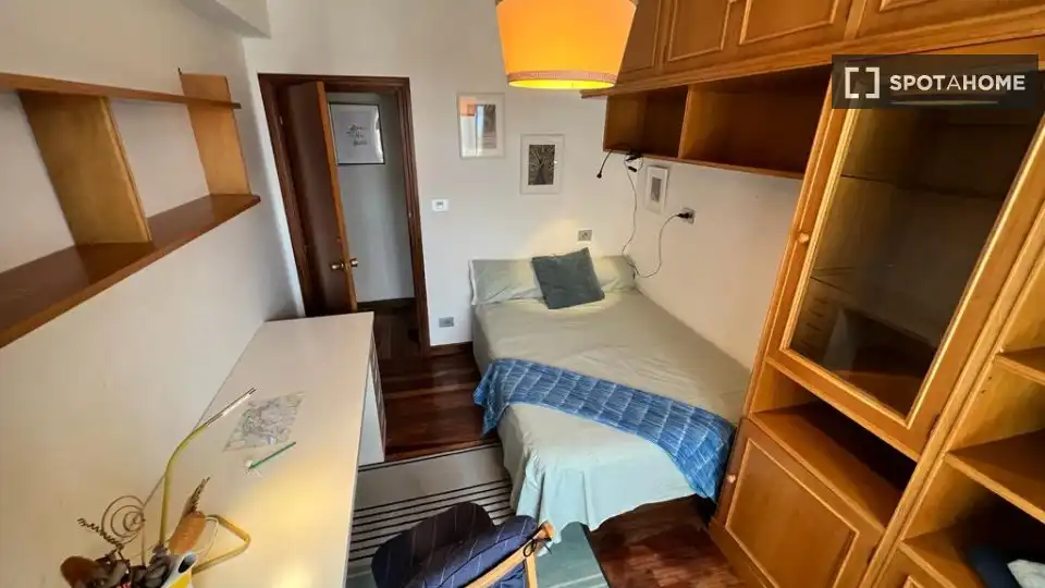 Habitación 127 m², Bilbao
