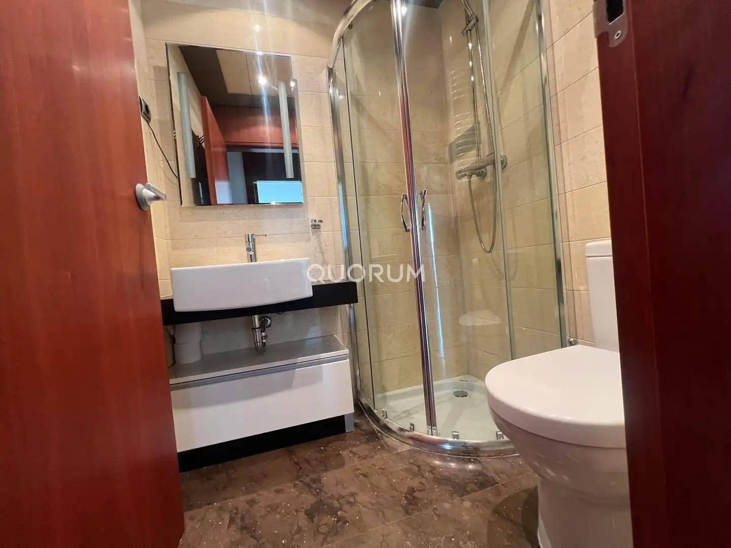 Piso de 90 m² en Bilbao