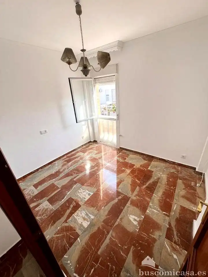 Casa de 94 m² a Mengíbar