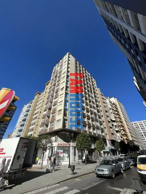Appartamento 94 m² a Gijón / Xixón