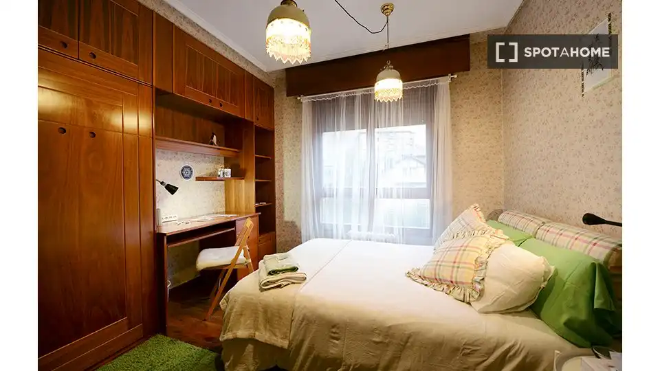 Habitación 127 m², Bilbao