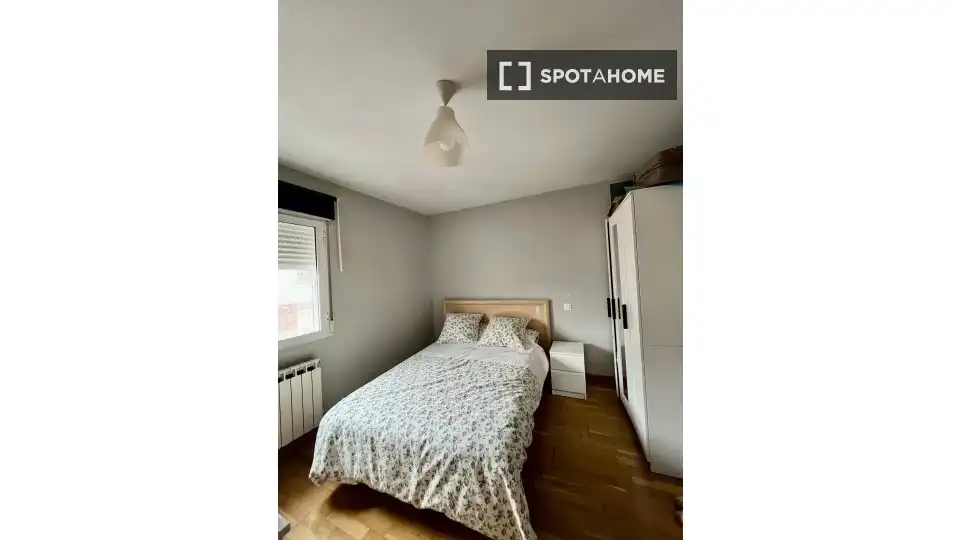 Habitación 69 m², Zaragoza