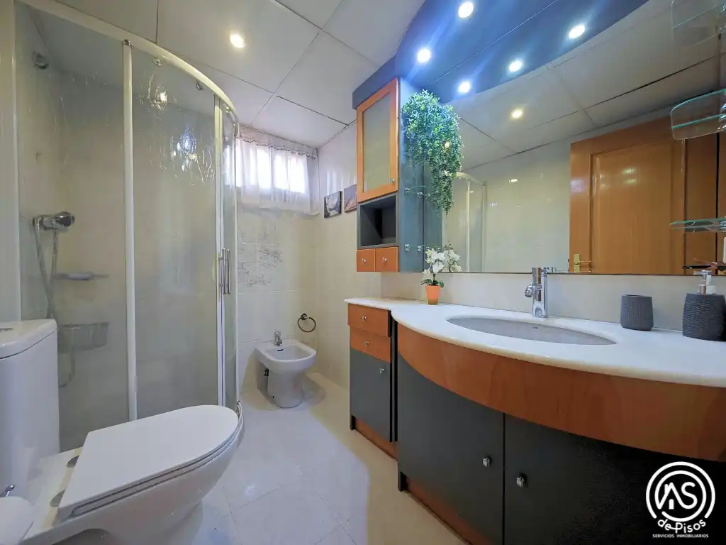 Piso de 165 m² en Zaragoza