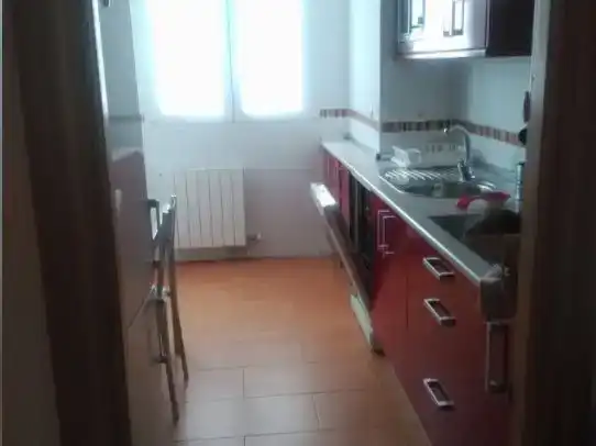 Piso de 80 m² en Granada