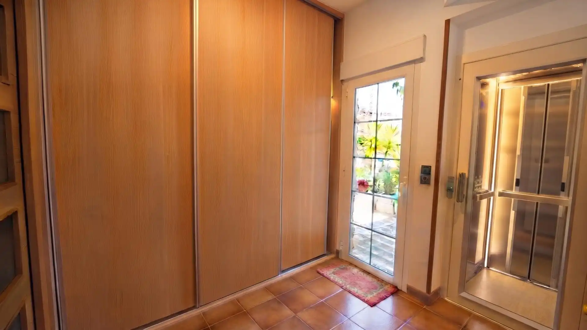 Piso de 350 m² en Huétor Vega