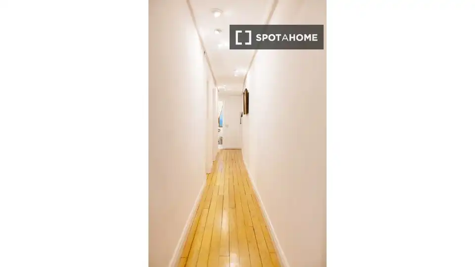 Habitación 196 m², Bilbao