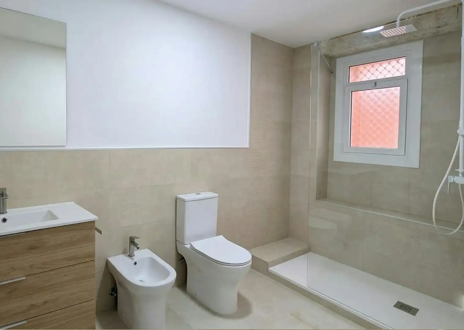 Habitación 140 m², Valencia