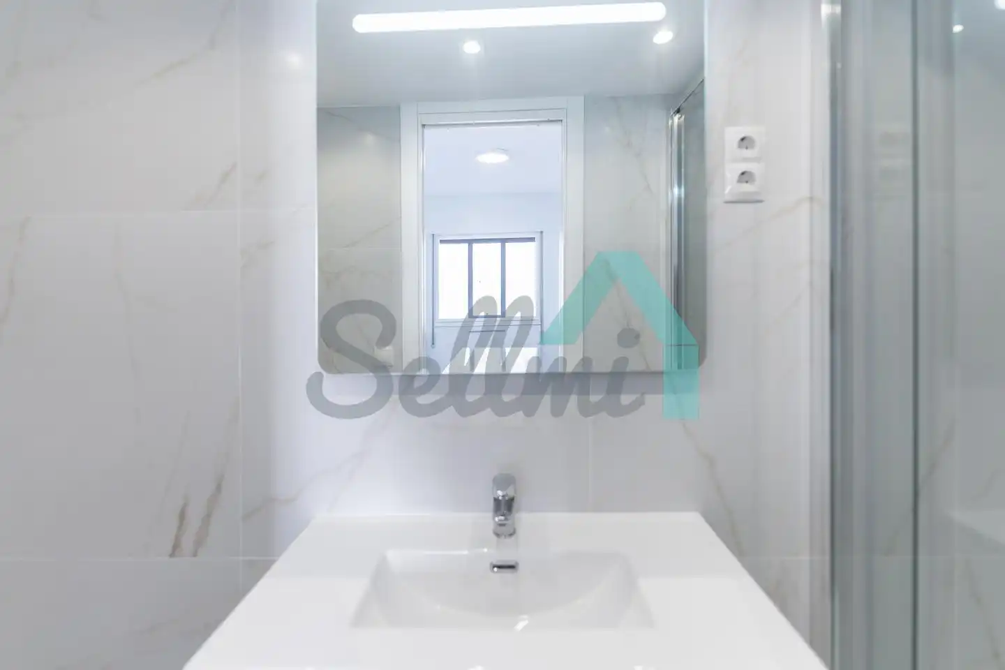 Piso de 67 m² en Oviedo