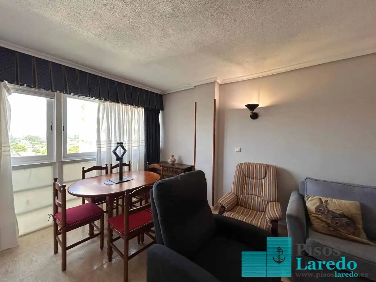 Piso de 58 m² en Laredo