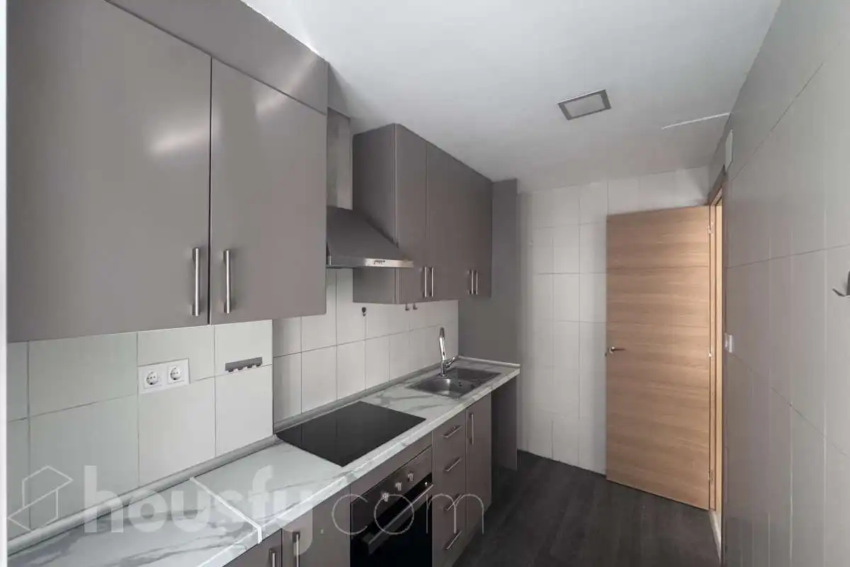 Appartamento 81 m² a Saragozza