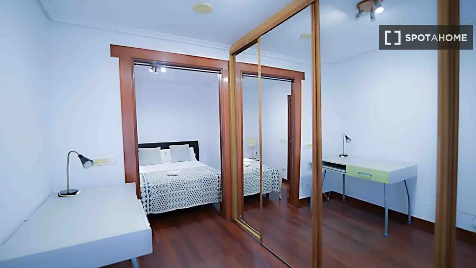 Habitación 104 m², Santander