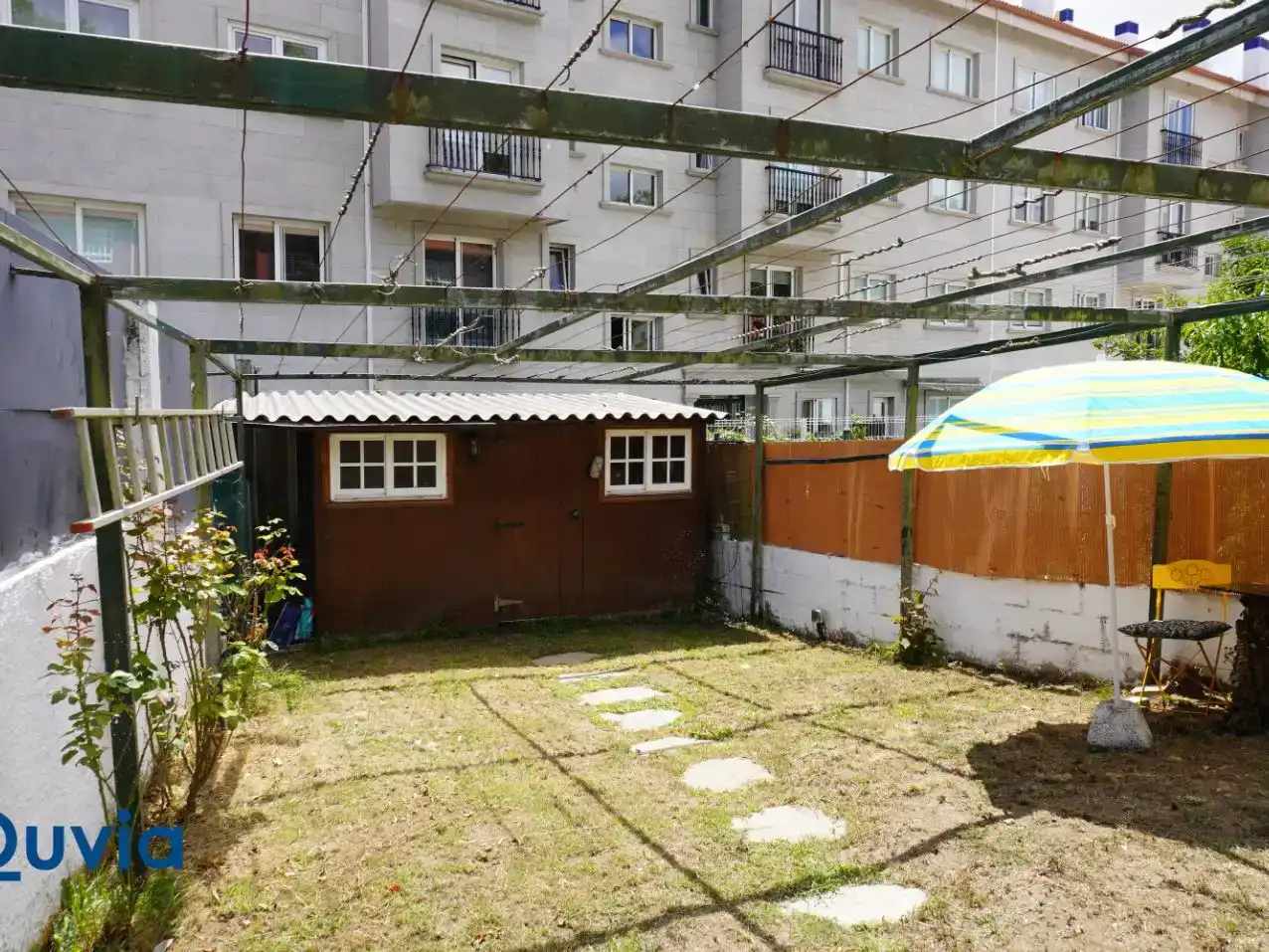 Habitación 250 m², Oleiros