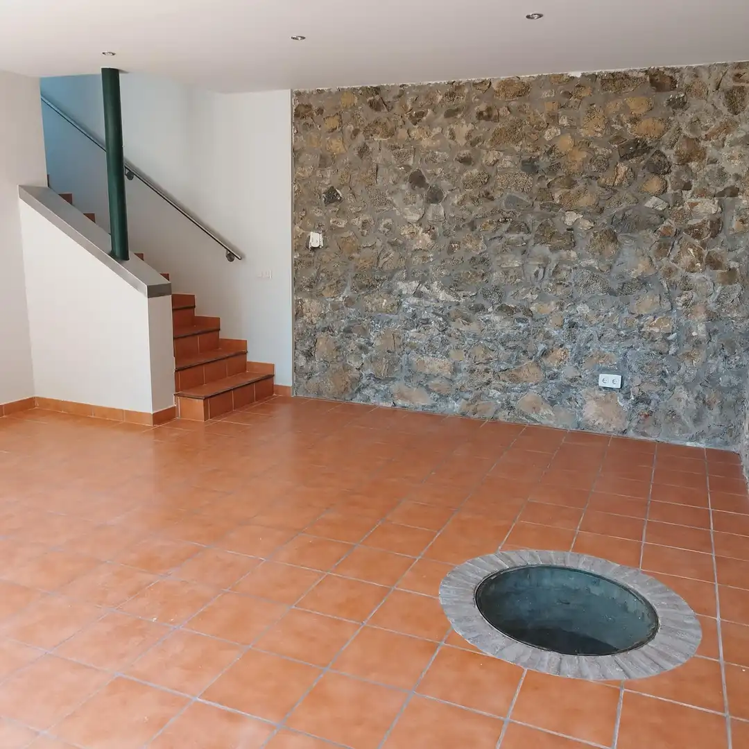 Piso de 75 m² en Tiana