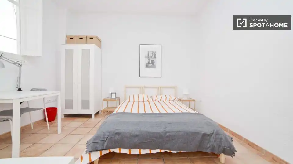 Habitación 120 m², Valencia