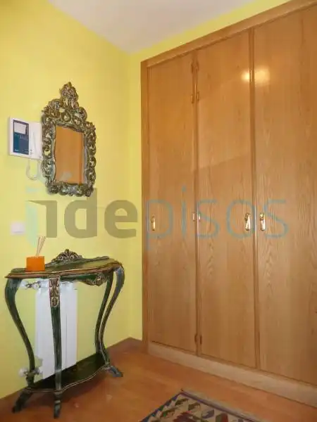 Piso de 60 m² en Santander