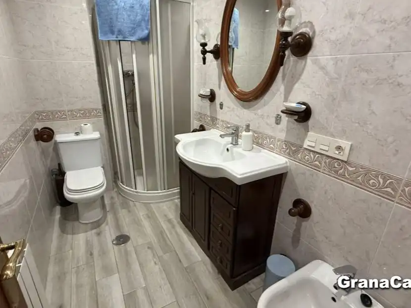 Habitación 95 m², Granada