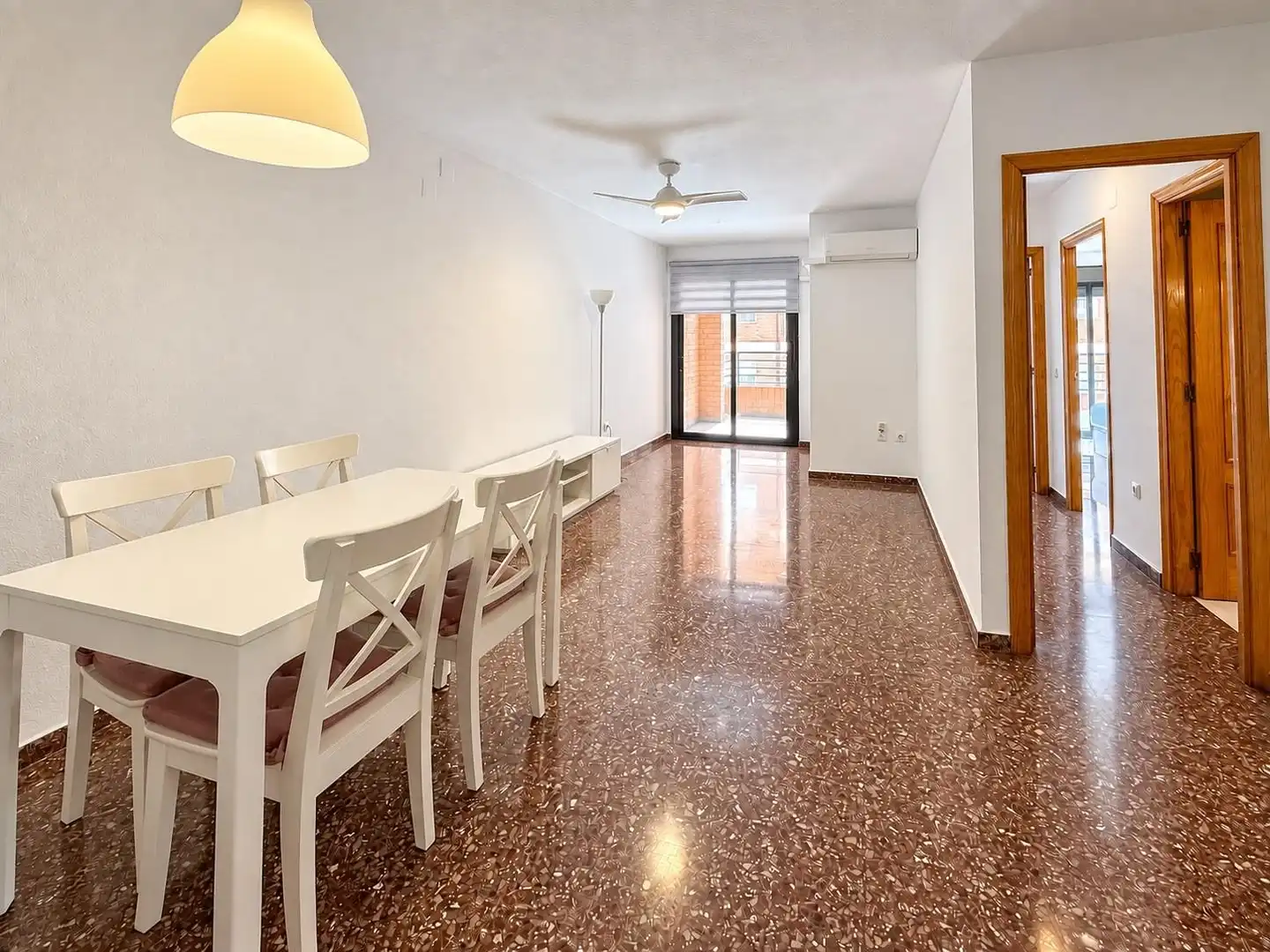 Pis de 74 m² a València