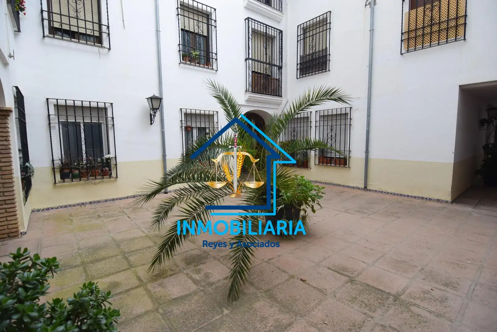 Pis de 77 m² a Còrdova