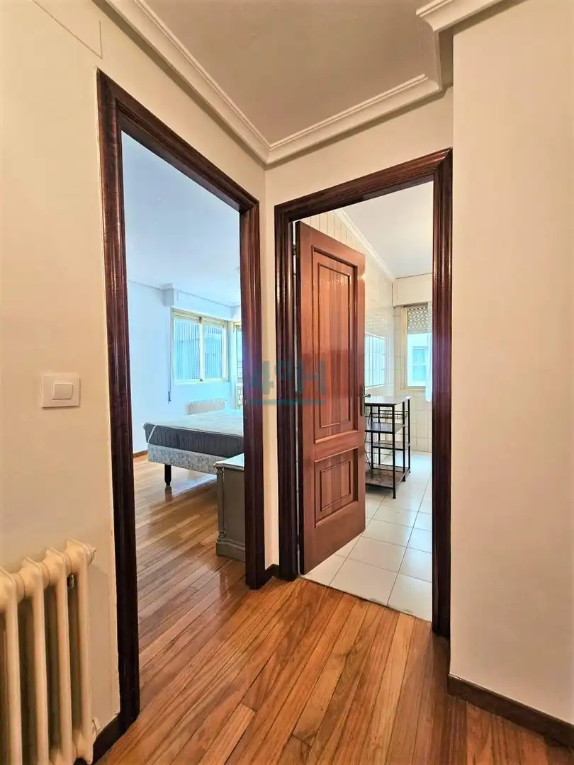 Wohnung 65 m² in Ourense