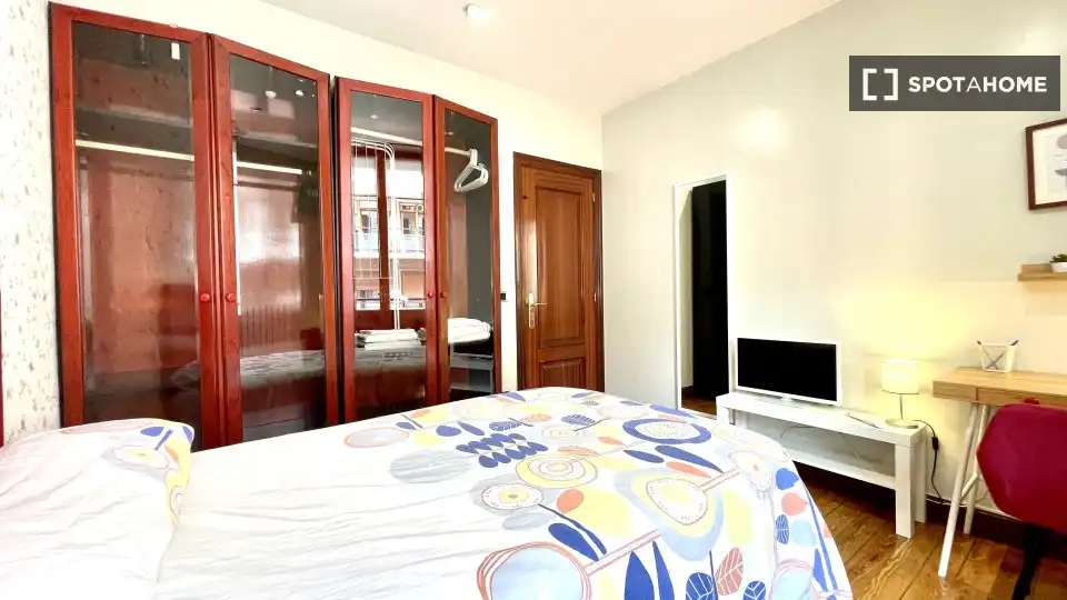 Habitación 138 m², Bilbao