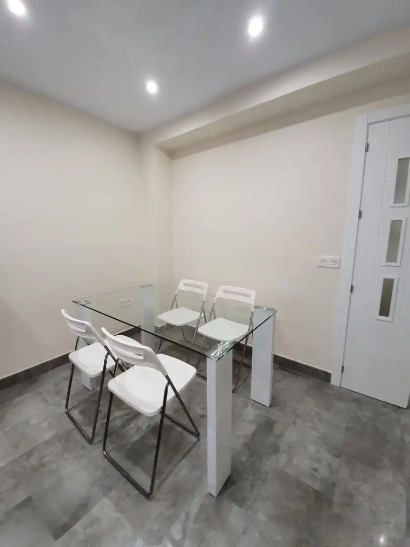 Pis de 85 m² a Còrdova