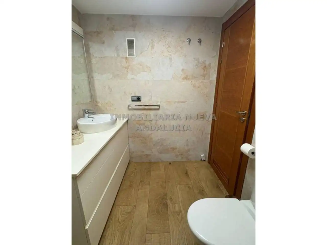 Piso de 158 m² en Almería