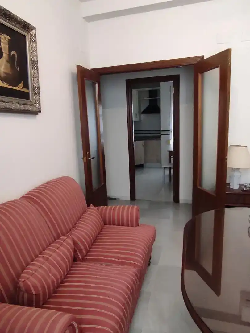Habitación 100 m², Sevilla