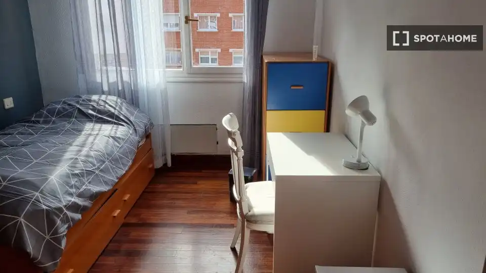 Habitación 99 m², Bilbao