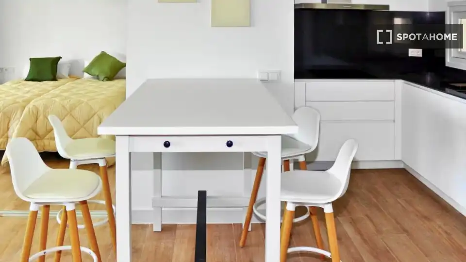 Habitación en alquiler, Casares