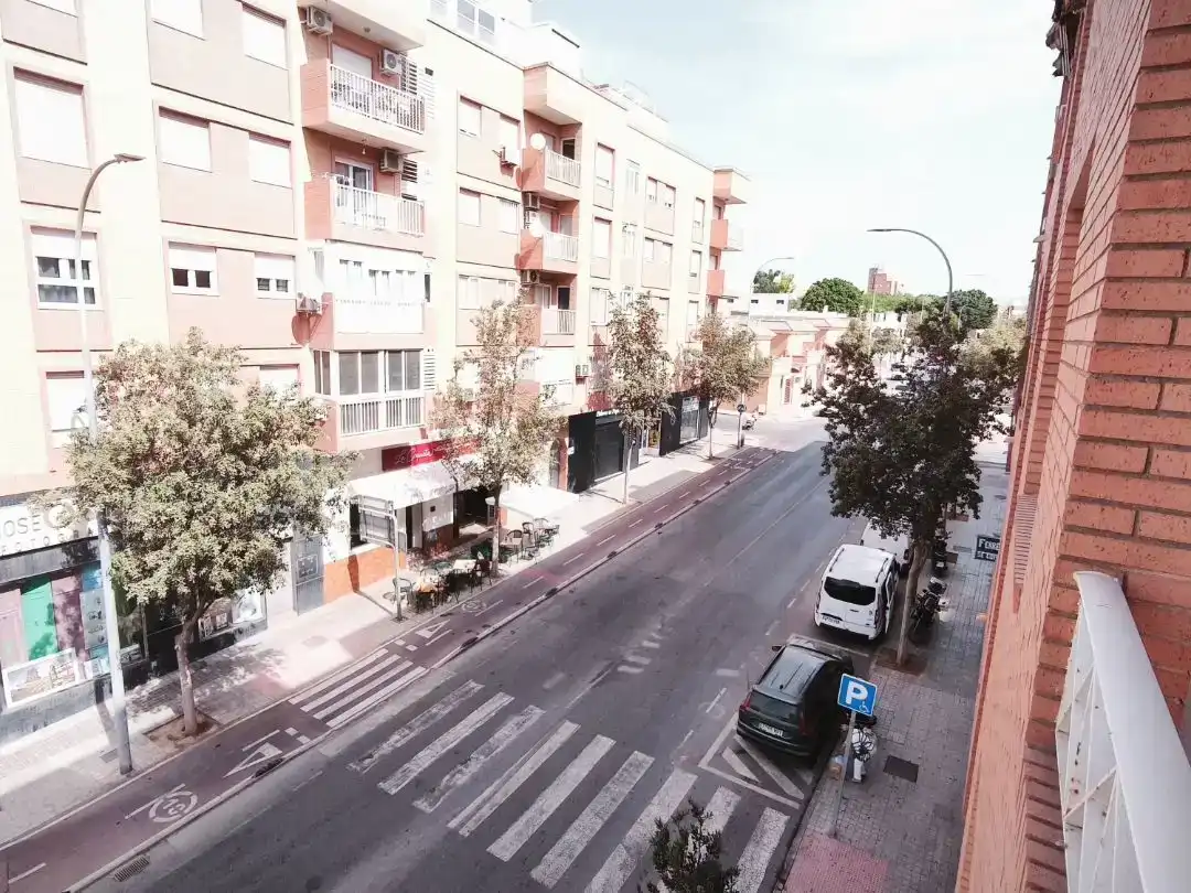 Piso de 80 m² en Almería
