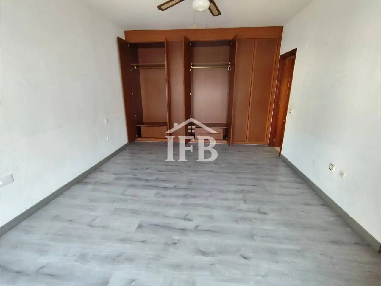 Casa de 193 m² en Badajoz