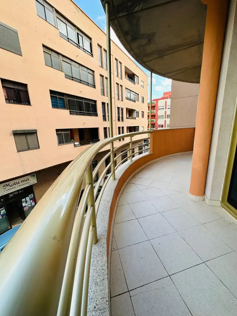Piso de 77 m² en Granadilla de Abona