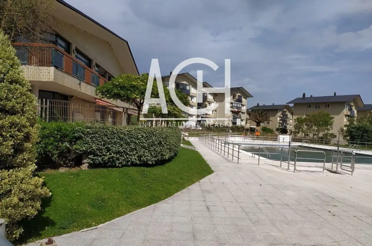 Piso de 90 m² en Sopela