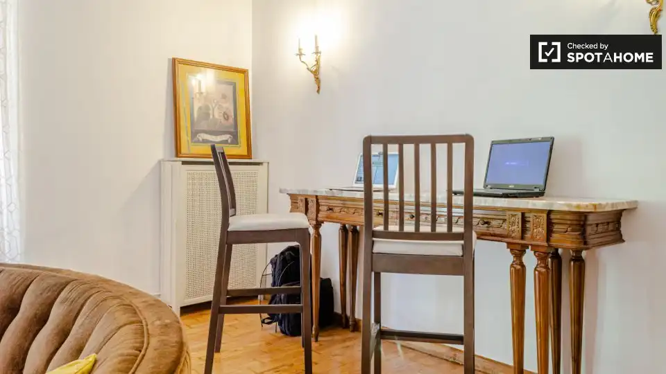 Habitación 250 m², Valencia